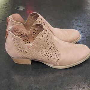 Carlos boots  